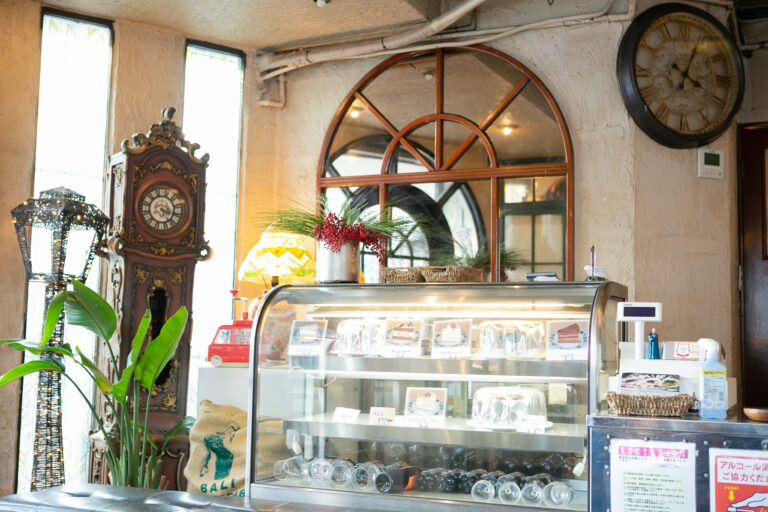ふらいぱん 本山店 入り口